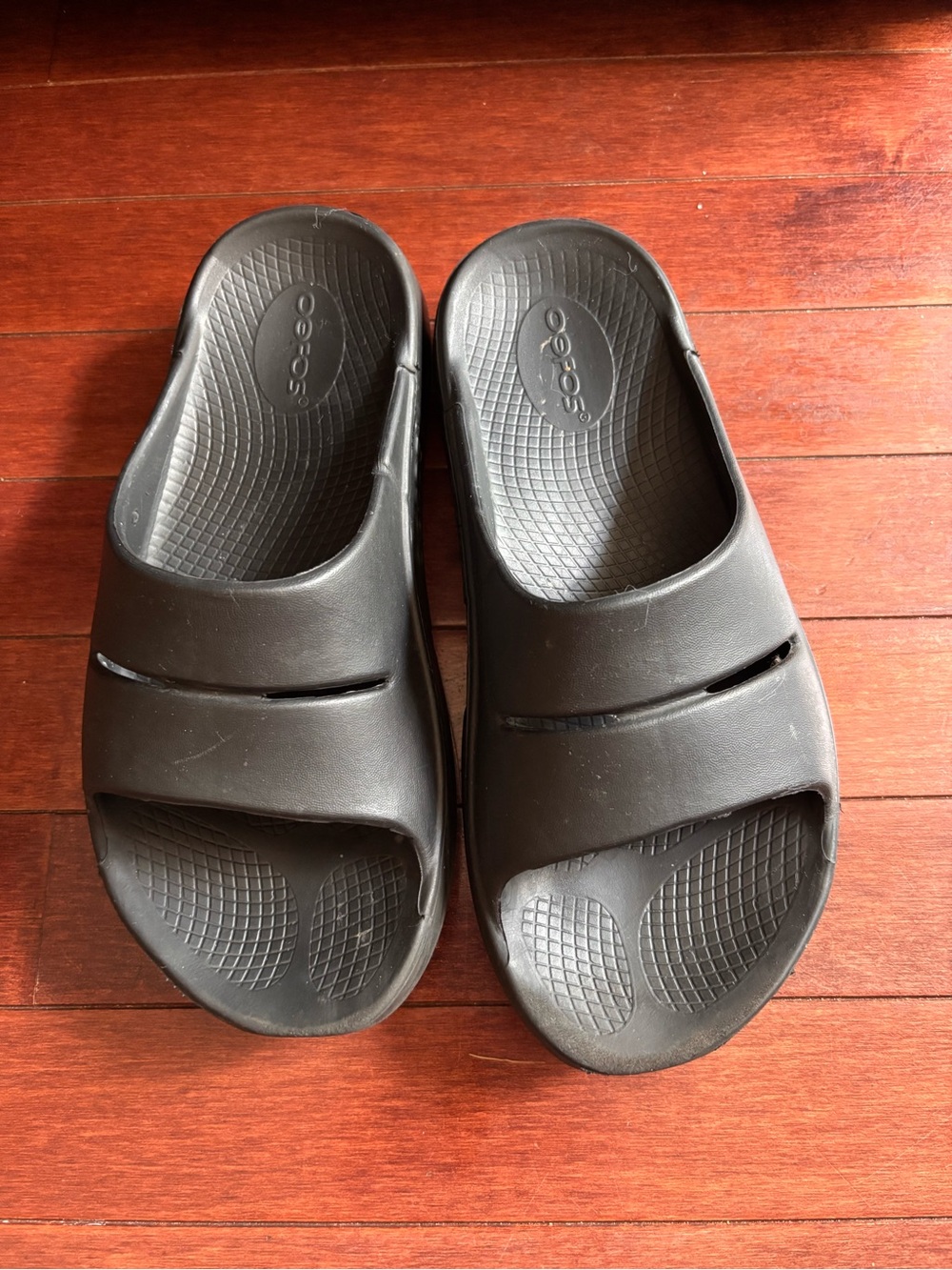 OOFOS Black Recovery Slide Sandals Size 7 - Picture 3 of 7